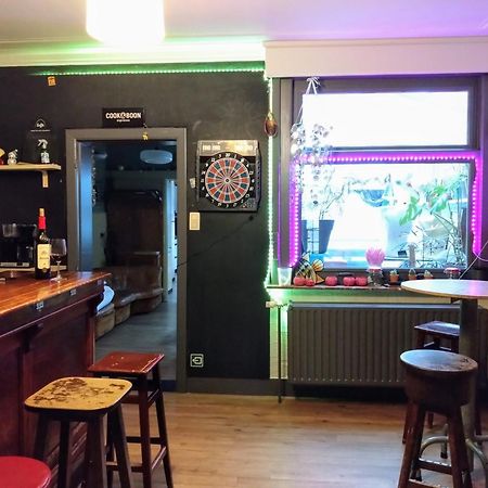 Vakantiewoning In Mol Centrum Met Eigen Bar "Casacuriosa" Εξωτερικό φωτογραφία