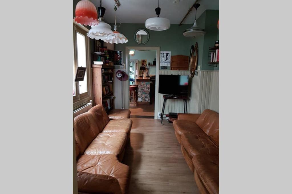 Vakantiewoning In Mol Centrum Met Eigen Bar "Casacuriosa" Εξωτερικό φωτογραφία