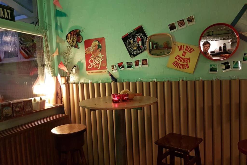 Vakantiewoning In Mol Centrum Met Eigen Bar "Casacuriosa" Εξωτερικό φωτογραφία