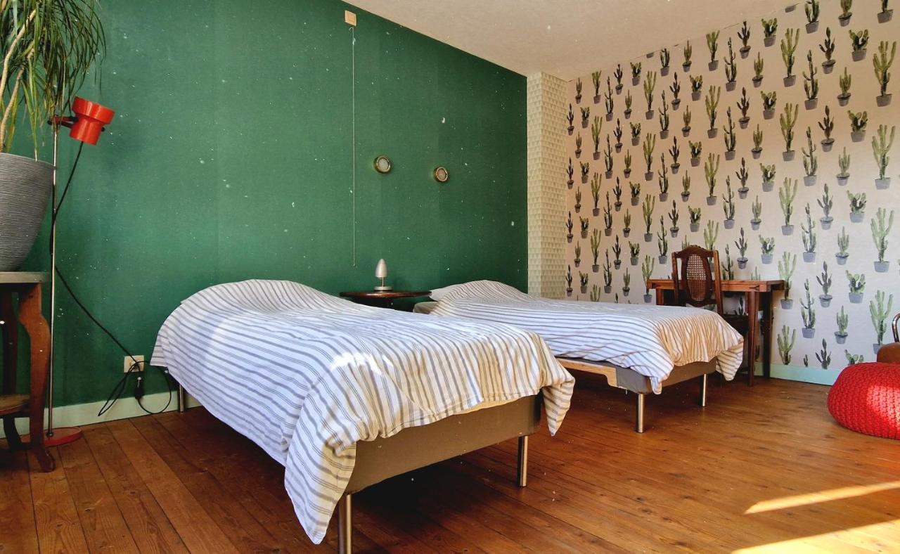 Vakantiewoning In Mol Centrum Met Eigen Bar "Casacuriosa" Εξωτερικό φωτογραφία
