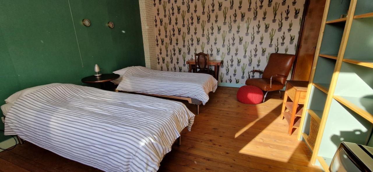 Vakantiewoning In Mol Centrum Met Eigen Bar "Casacuriosa" Εξωτερικό φωτογραφία